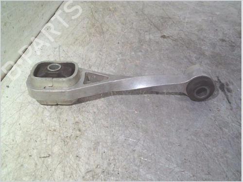 Used Engine mount RENAULT CLIO II (BB_, CB_) 1.2 (BB0A, BB0F, BB10, BB1K, BB28, BB2D, BB2H, CB0A,... (58 hp) 30320827