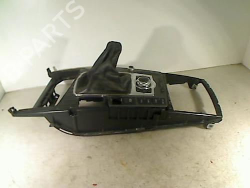 Used Middle console AUDI A6 C6 (4F2) 2.7 TDI (180 hp) 28587722