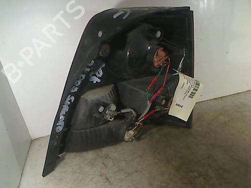 Left taillight KIA SORENTO I (JC) 2.5 CRDi 4WD | BP26106622C34 