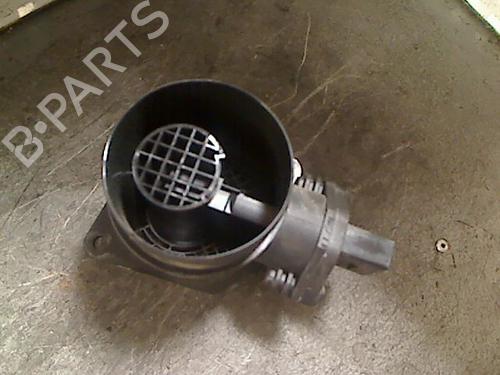 Used Mass air flow sensor Mass air flow sensor VW POLO IV (9N_, 9A_) 1.4 TDI (80 hp) 33007039 33007039