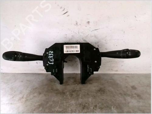 Used Steering column stalk CITROËN C4 I (LC_) 1.6 HDi (90 hp) 26101632