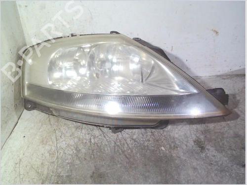 Used Right headlight Right headlight CITROËN C3 I (FC_, FN_) 1.4 HDi (68 hp) 33466734 33466734