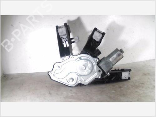 Used Rear wiper motor PEUGEOT 308 II (LB_, LP_, LW_, LH_, L3_) 1.6 HDi 100 (99 hp) 26096473
