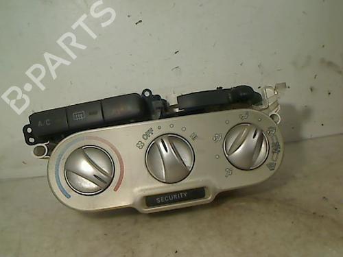 Used Climate control TOYOTA YARIS (_P1_) 1.4 D-4D (NLP10_, NLP10R) (75 hp) 29473467