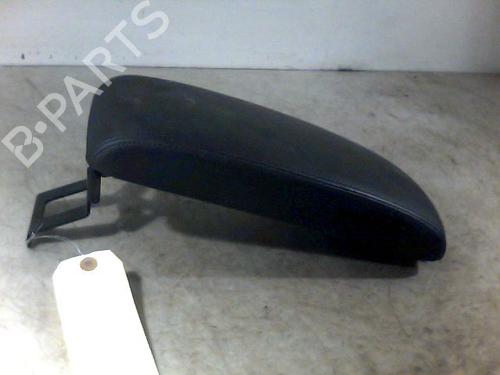 Used Cup/Object holder CITROËN C5 III (RD_) 2.0 HDi 165 (RDRHHA, RDRHH8) (163 hp) 26085554