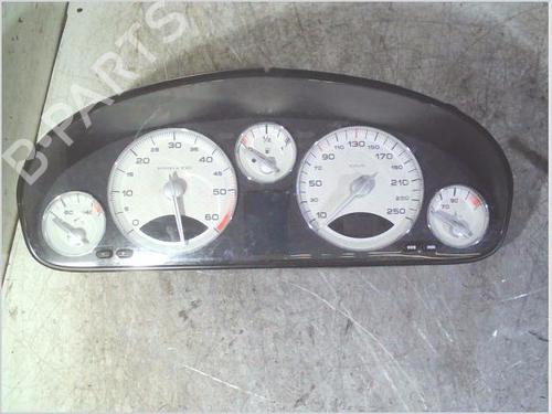 Used Instrument cluster PEUGEOT 607 (9D, 9U) 2.7 HDi 24V (204 hp) 29744345