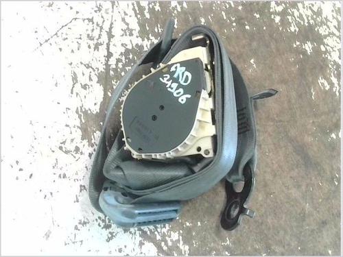rear-right-seatbelt-renault-kangoo-kc01_-1997-38514677 main image
