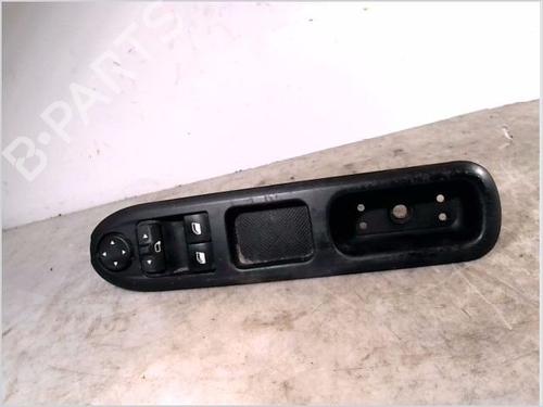Used Switch PEUGEOT 407 (6D_) 1.6 HDi 110 (6D9HZC, 6D9HYC) (109 hp) 26104385
