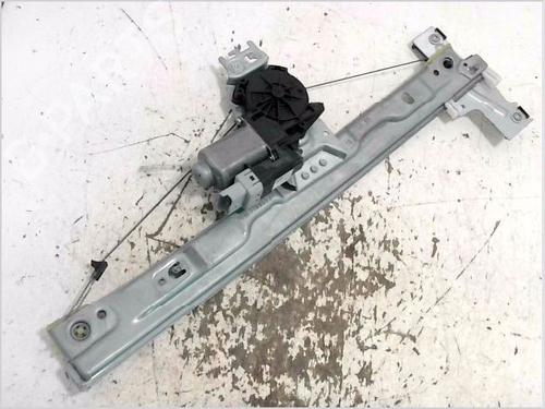 Rudehejsemekanisme Højre foran PEUGEOT 207 (WA_, WC_) 1.6 HDi (90 hp) 31713544