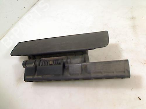 Used Front right exterior door handle PEUGEOT 306 Hatchback (7A, 7C, N3, N5) 1.9 D (92 hp) 26081833