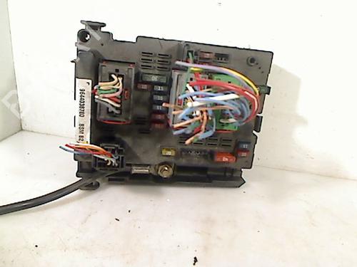 Used Fuse box PEUGEOT 307 (3A/C) 1.6 16V (109 hp) 26111066