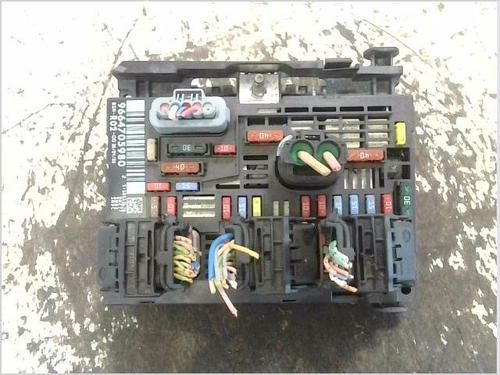 Used Fuse box Fuse box 38408073 38408073