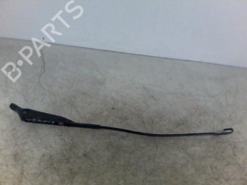 Used Front windshield wiper arm RENAULT TRAFIC Van (T_, P_, V_) 2.1 D (58 hp) 26062954
