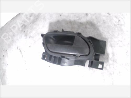 Used Front right interior door handle PEUGEOT PARTNER Box Body/MPV 1.6 HDi (75 hp) 26100692