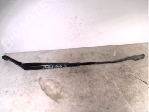 Used Front windshield wiper arm CITROËN DS4 (NX_) 1.6 HDi 110 (112 hp) 26104527