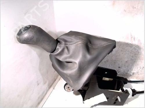 Used Shift knob RENAULT KANGOO Express (FW0/1_) 1.5 dCi 90 (FW0G, FW05, FW08, FW11) (90 hp) 26109970