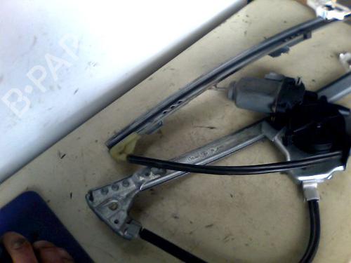 Used Front right window mechanism CITROËN XSARA (N1) 2.0 HDi 90 (90 hp) 26107859
