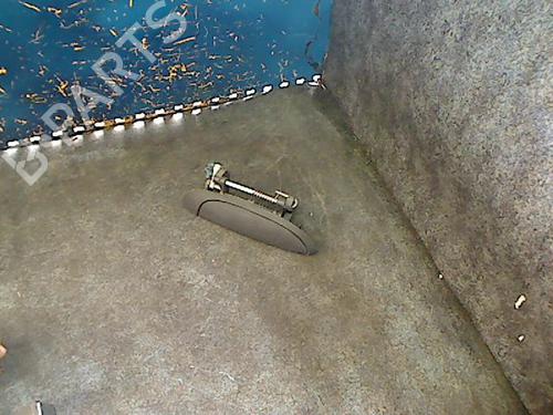 Used Front right exterior door handle RENAULT MEGANE I (BA0/1_) 1.6 e (BA0F, BA0S) (90 hp) 26096069