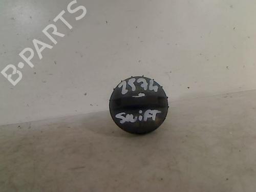 Used Fuel cap SUZUKI SWIFT II Hatchback (EA, MA) 1.0 i (SF310, AA44) (54 hp) 26092694