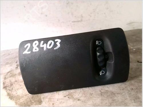 Used Headlight switch RENAULT KANGOO Express (FW0/1_) 1.5 dCi 85 (FW0K, FW0L, FW0B) (86 hp) 26105208
