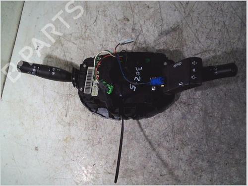 Used Steering column stalk RENAULT MEGANE II (BM0/1_, CM0/1_) 1.5 dCi (BM1E, CM1E) (106 hp) 26114152