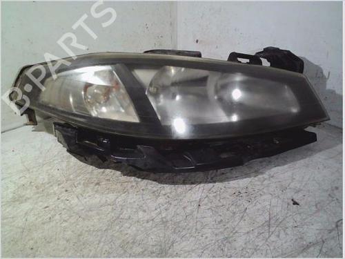Used Right headlight RENAULT LAGUNA II Grandtour (KG0/1_) 1.9 dCi (KG0G) (120 hp) 26114028