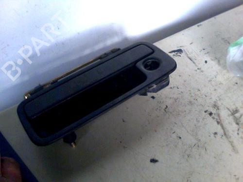 Used Front left exterior door handle CHRYSLER VOYAGER II (ES) 2.5 TD (118 hp) 29314345