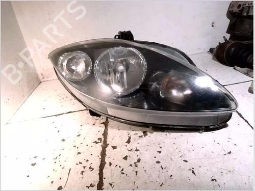 Used Right headlight SEAT ALTEA XL (5P5, 5P8) 1.9 TDI (105 hp) 28324616