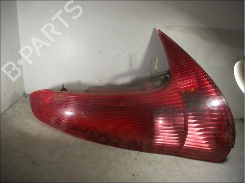Used Right taillight PEUGEOT 206 SW (2E/K) 1.4 HDi (68 hp) 26092917