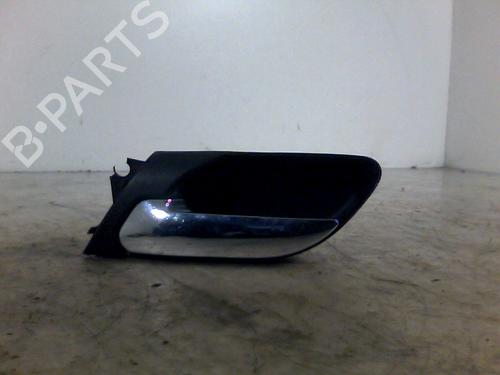 Venstre foran invendig håndtak BMW 3 (E46) 320 d (150 hp) 26066254