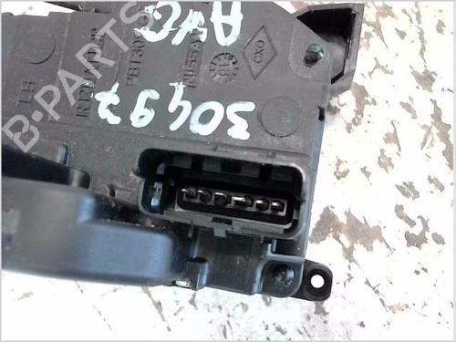 Front left lock RENAULT MASTER III Van (FV) 2.3 dCi 130 FWD (FV0M, FV0Y, FV0J, FV02, FV03) | BP29454392C98 