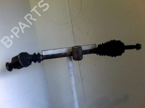 Arbre de transmission avant droit RENAULT CLIO II (BB_, CB_) 1.5 dCi (B/CB07) (65 hp) 29026505