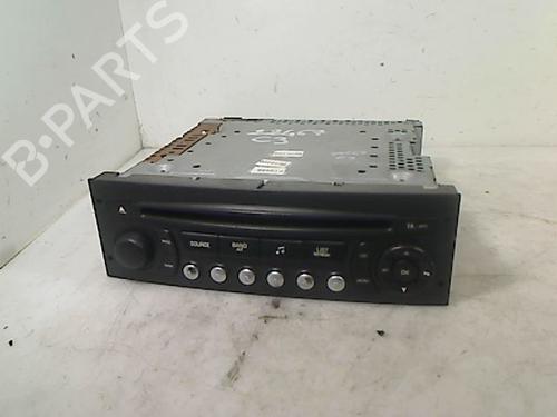 Used Radio CITROËN C3 I (FC_, FN_) 1.4 i (73 hp) 26081658
