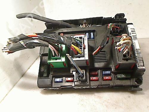 Used Fuse box CITROËN BERLINGO / BERLINGO FIRST MPV (MF_, GJK_, GFK_) 1.6 HDI 90 (MF9HX) (90 hp) 29482574