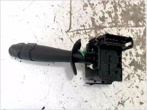 Comutador RENAULT TWINGO II (CN0_) 1.5 dCi 75 | BP31046153I30