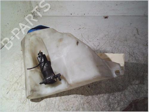 Used Windscreen washer tank VW POLO (6N2) 1.4 TDI (75 hp) 26111730