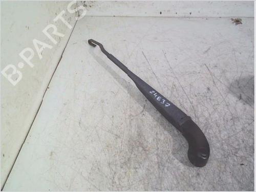 Used Front windshield wiper arm MINI MINI (R56) Cooper D (109 hp) 26116768