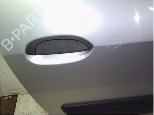 Used Rear right exterior door handle DACIA LOGAN MCV (KS_) 1.6 16V (KS0L, KS0M, KS0P, KS1S) (105 hp) 26114468