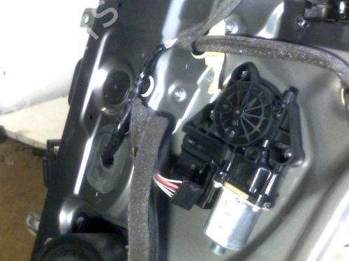 Used Front right window mechanism RENAULT SCÉNIC III (JZ0/1_) 1.9 dCi (JZ0J, JZ1J, JZ1K, JZ1S) (131 hp) 26094530