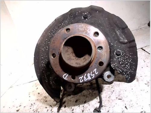 Used Right front steering knuckle BMW 3 (E90) 320 d (163 hp) 26100587