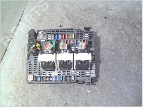 Used Fuse box PEUGEOT 308 II (LB_, LP_, LW_, LH_, L3_) 2.0 BlueHDi 150 (150 hp) 29440886