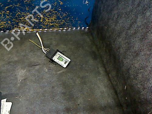 Used Heater resistor VW POLO III (6N1) 55 1.4 (55 hp) 26061010