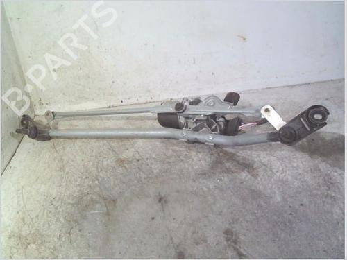 Used Front wipers mechanism RENAULT KANGOO Express (FW0/1_) 1.5 dCi 110 (FW06, FW12) (110 hp) 30388559