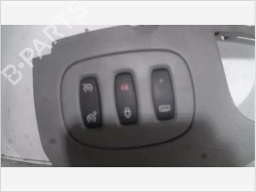 Switch RENAULT MEGANE III Hatchback (BZ0/1_, B3_) 1.5 dCi | BP26100643I30 