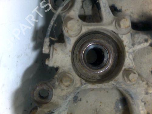 Left front steering knuckle LAND ROVER RANGE ROVER SPORT I (L320) 3.6 D 4x4 | BP26080404M25 
