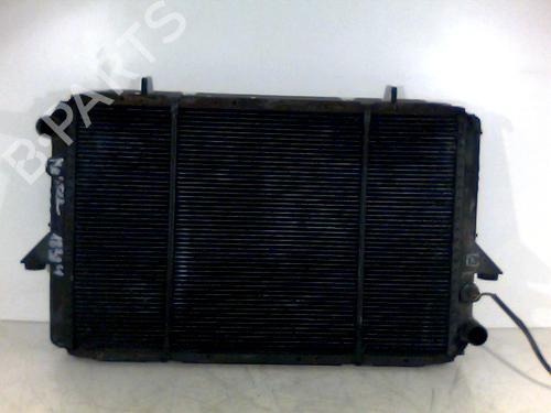 Used Water radiator RENAULT MASTER I Van (T__) 28-35 2,5 D (75 hp) 26069398