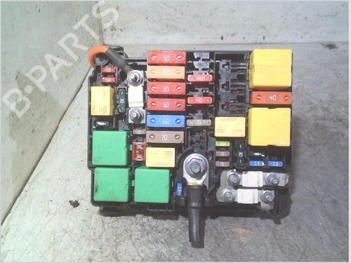 Used Fuse box PEUGEOT 308 II (LB_, LP_, LW_, LH_, L3_) 1.6 BlueHDi 120 (120 hp) 31357952