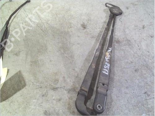 Used Front windshield wiper arm Front windshield wiper arm RENAULT TWINGO I (C06_) 1.2 (C066, C068) (58 hp) 33436596 33436596