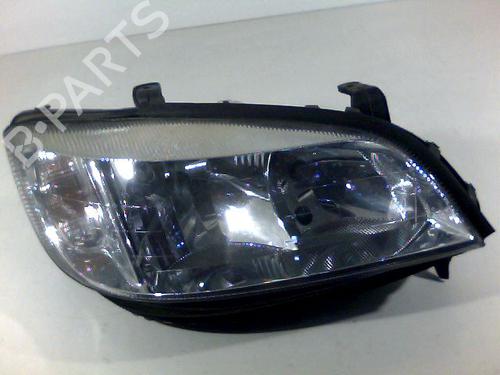 Used Right headlight OPEL ZAFIRA A MPV (T98) 2.2 DTI 16V (F75) (125 hp) 26062195