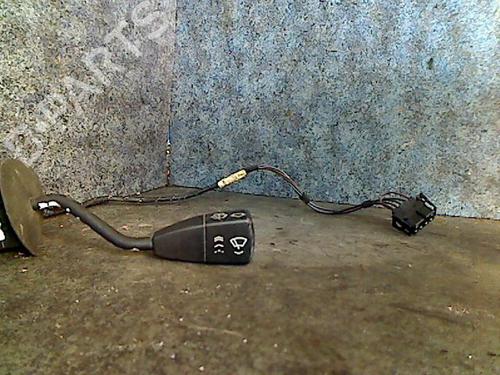 Used Switch BMW 5 (E28) 520 i (125 hp) 26105082